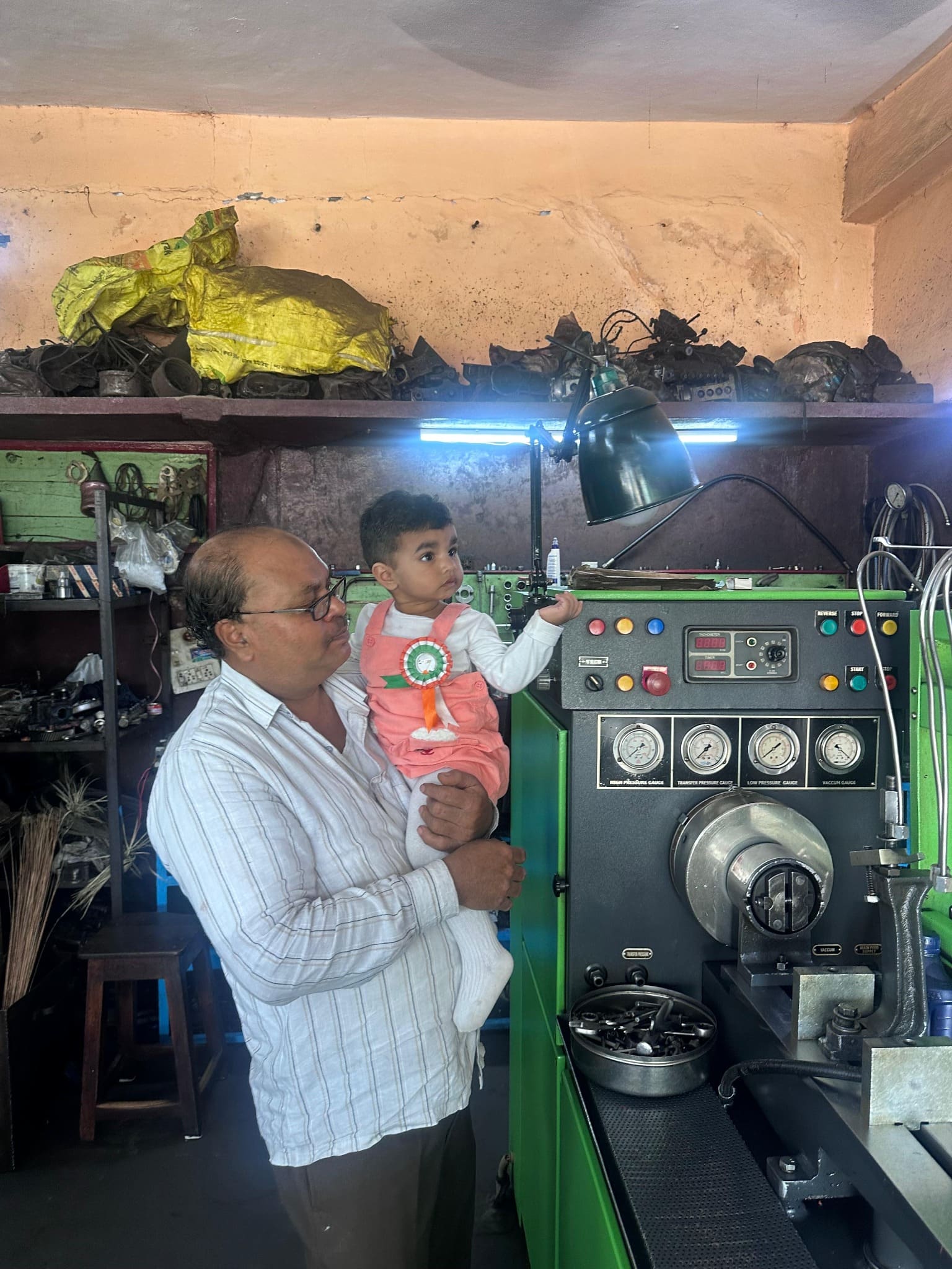 Diesel pump testing equipment